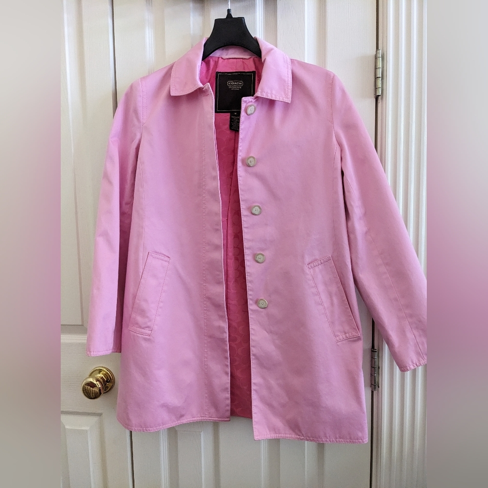 Coach Medium Peacoat in pink
